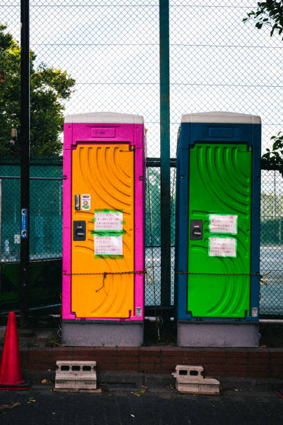 Porta potty delivery and setup in Commack, NY